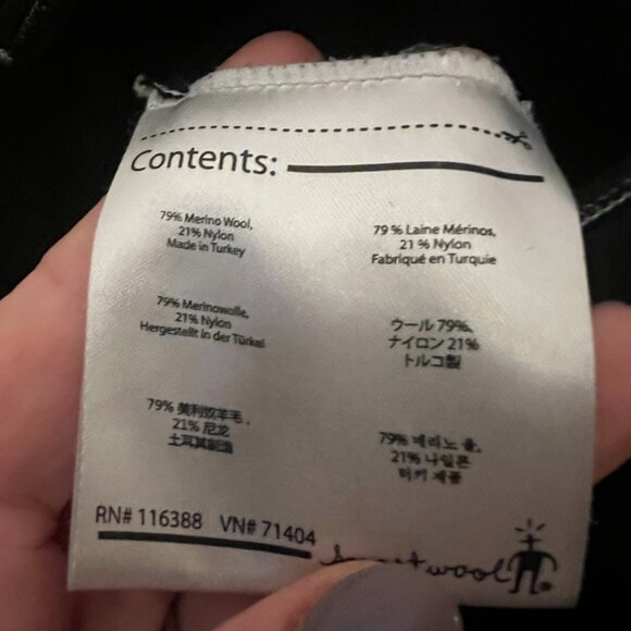 Smartwool PhD 1/4 Zip Active top, Large - Picture 3 of 5